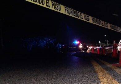 Hallan hombre asesinado por la carretera Internacional México 15
