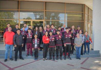 Salvador Alvarado celebra a sus campeones de los Juegos CONADE