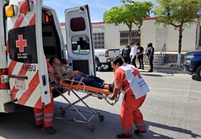 Motociclista resulta herido tras ser embestido por un vehículo en el centro de Guamúchil