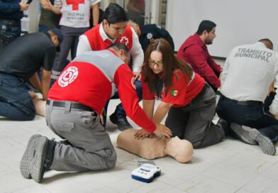 Capacitan a funcionarios de Salvador Alvarado para atender emergencias médicas