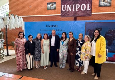 Refrenda Unipol compromiso con la excelencia educativa en el Día de las y los Maestros