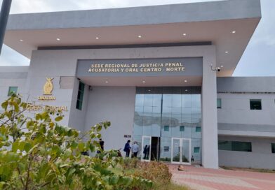 Sin agua ni aire acondicionado desde hace más de una semana el Centro de Justicia en Angostura