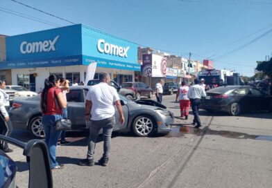 Un alto ignorado y una mujer herida en pleno centro de Guamúchil