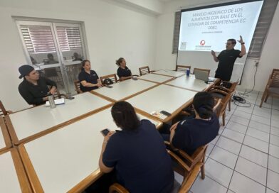 Capacitan a personal de Unipol para fortalecer control de calidad e higiene en alimentos