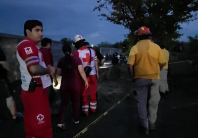 Lluvia enluta a Guamúchil; tres menores fallecen tras colapsar la barda de un colegio