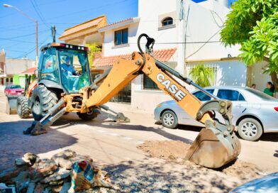 Reconoce alcaldesa limitaciones: Salvador Alvarado solo tiene un pavimento autorizado este año